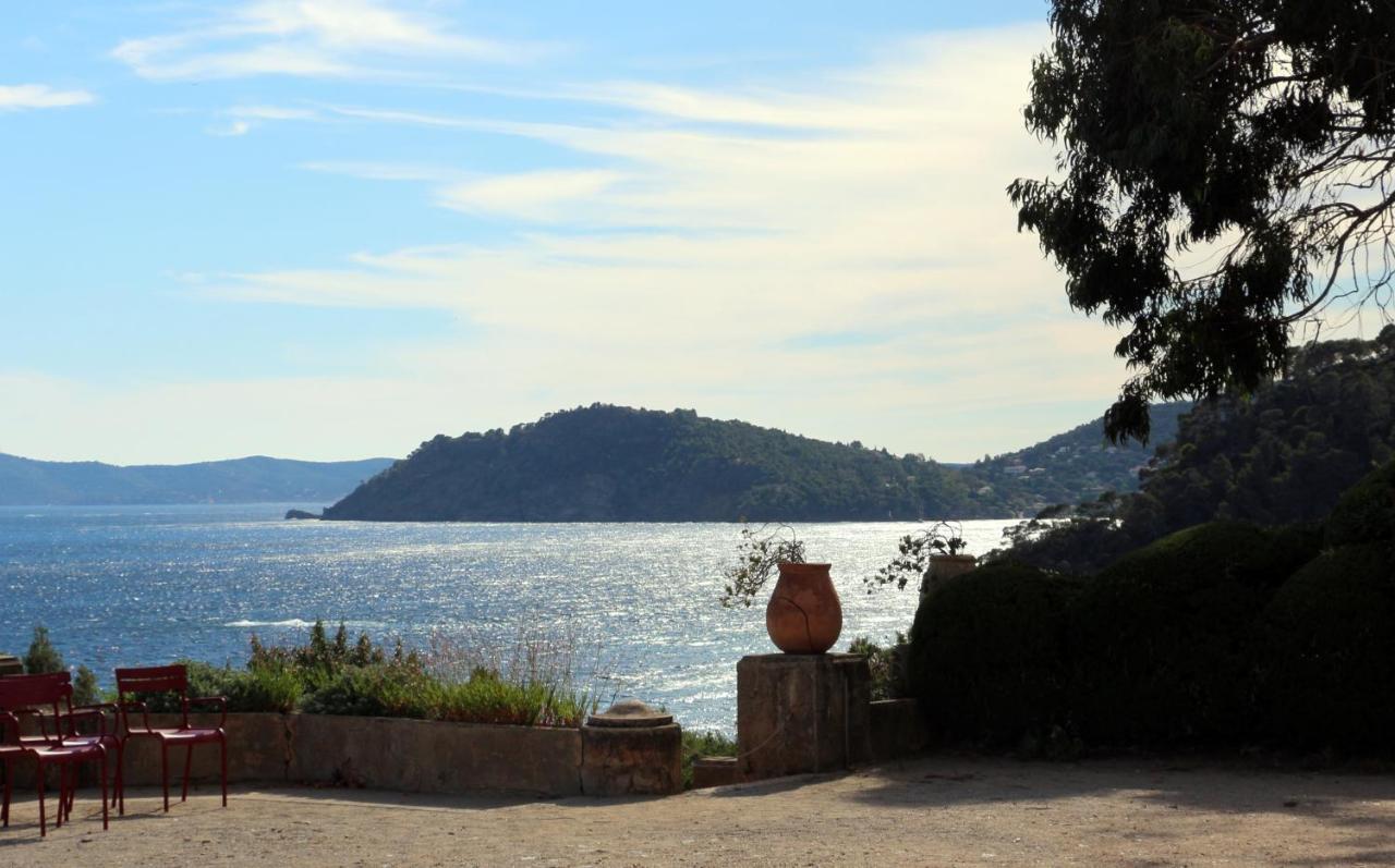T2 Terrasse, Bormes Les Mimosas La Faviere, 5 Pers, 5 Mn A Pieds Des Plages Et Commerces Exterior photo