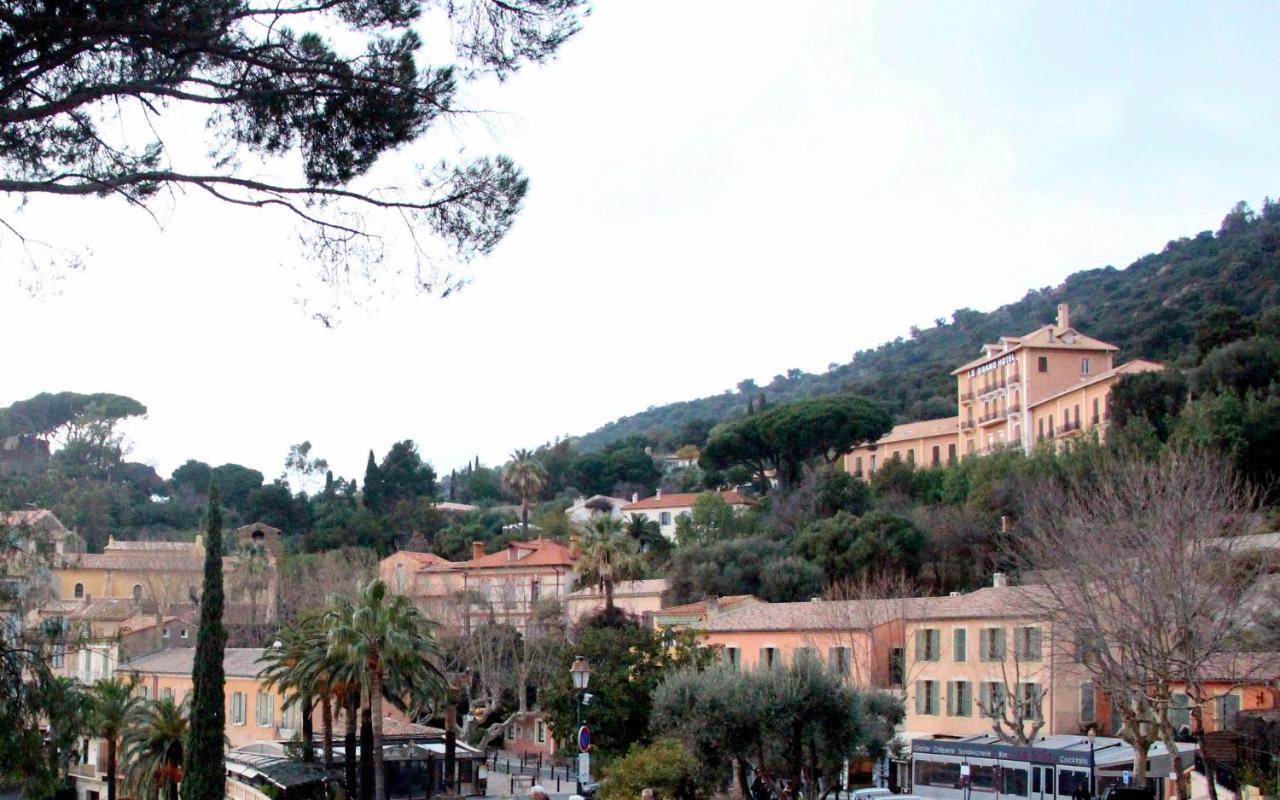 T2 Terrasse, Bormes Les Mimosas La Faviere, 5 Pers, 5 Mn A Pieds Des Plages Et Commerces Exterior photo
